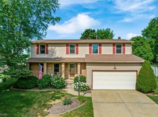 13295 Cactus Ave NW, Hartville, OH 44632