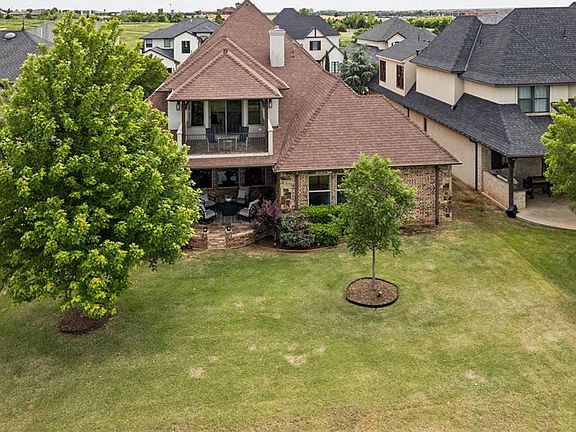 4th image of 16816 Little Leaf Ln