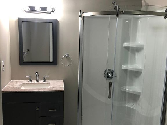 2nd image of 532 Van Nest Ave #3