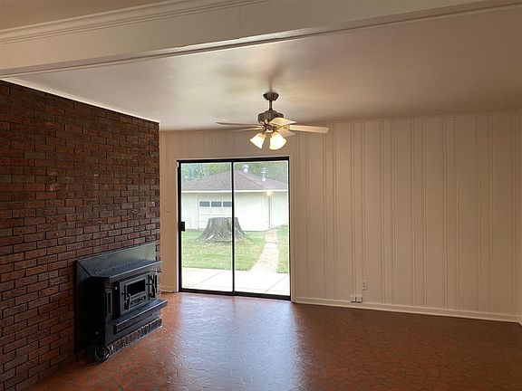 5th image of 933 Cullenwood Dr