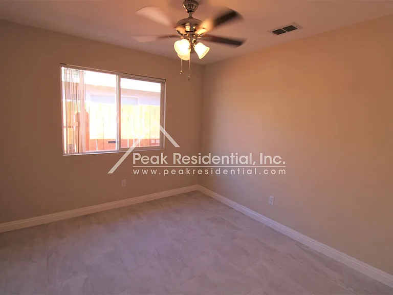 8176 Drais Way — Photo 13