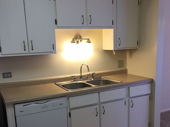 2nd image of 50 Stanton Ct Unit C2