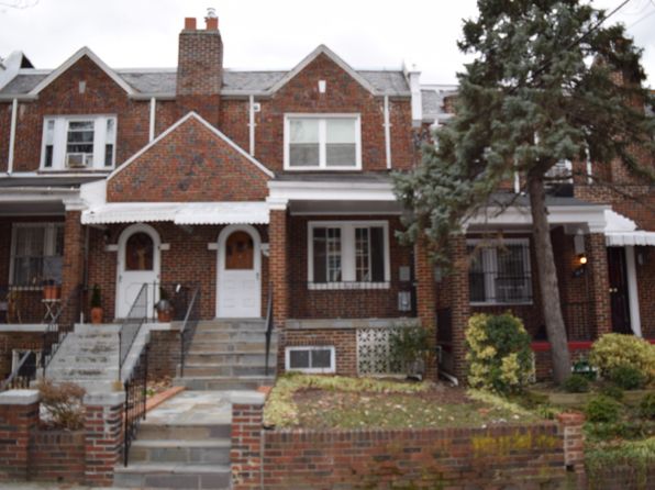 104 Longfellow St NW