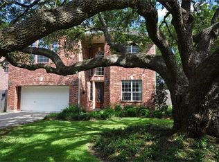 5525 Huisache St, Houston, TX 77081
