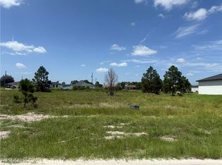 2812 19th St SW, Lehigh Acres, FL 33976