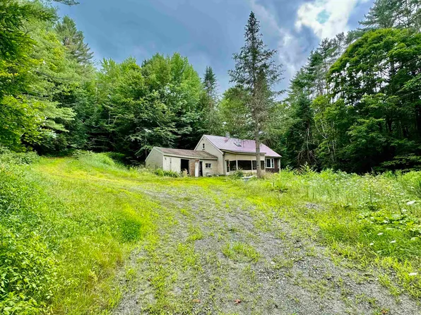 900 Gage Road, Royalton, VT 05068