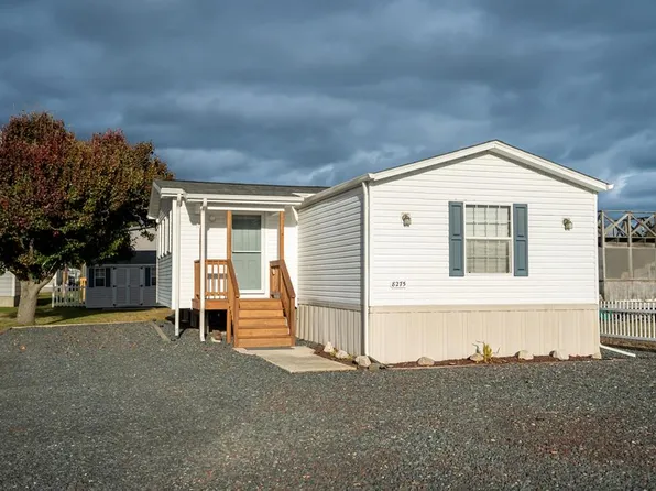 8275 Seaweed Dr, Chincoteague Island, VA 23336