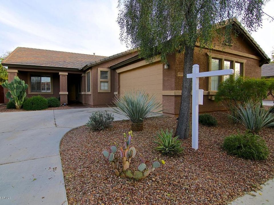1st image of 14535 W Poinsettia Dr