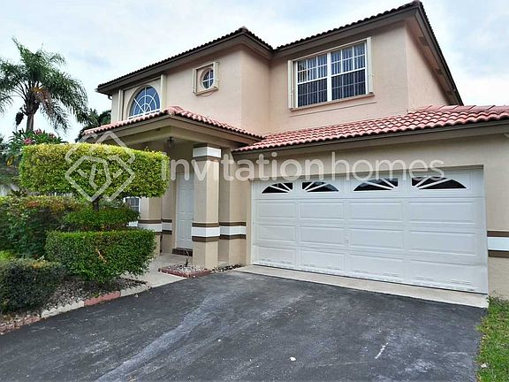 2nd image of 7120 NW 30th Ct