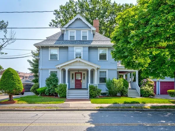 222 Lowell Ave #2, Newtonville, MA 02460