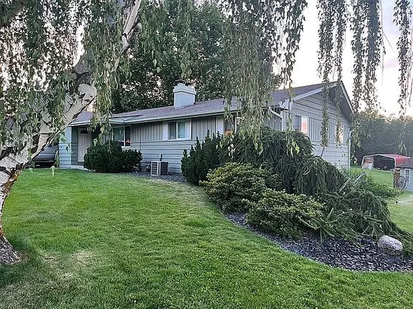 121 Weems Way, Selah, WA 98942