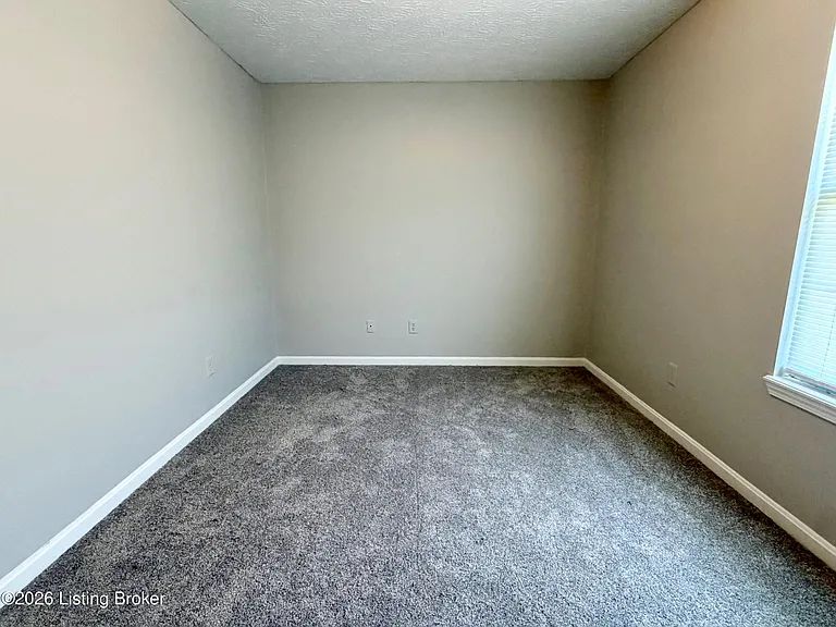 446 Joy Ave #2 — Photo 5