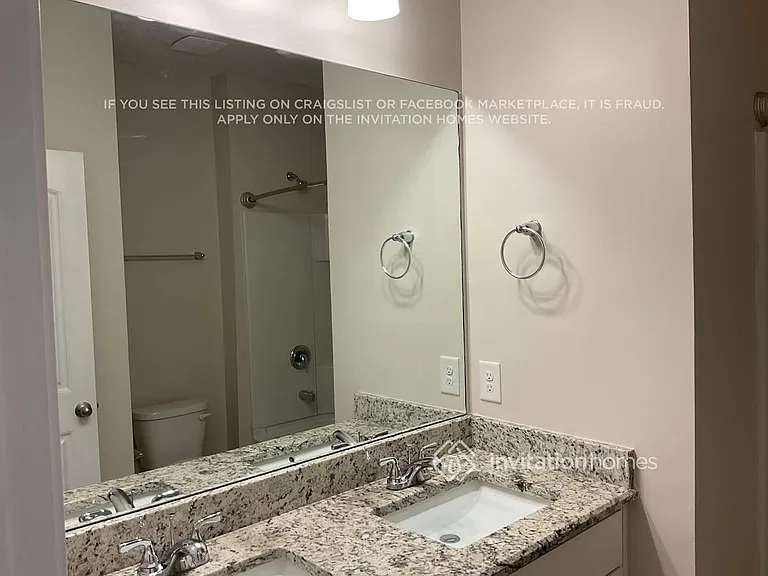 8026 Forest Hills Dr — Photo 13
