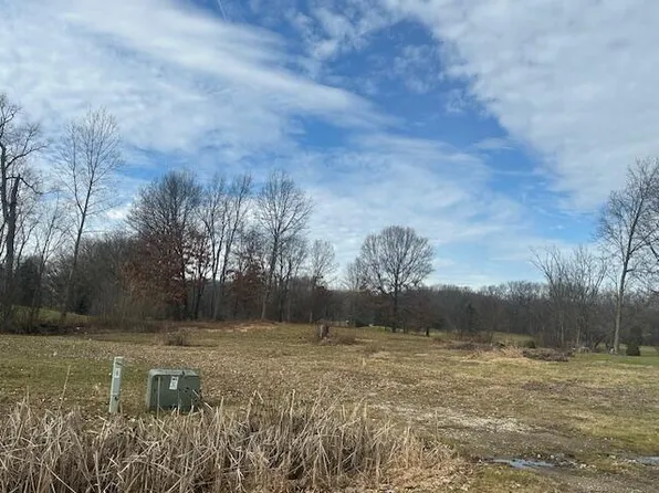 4962 Old Silo Dr #29, Pleasant Lake, MI 49272