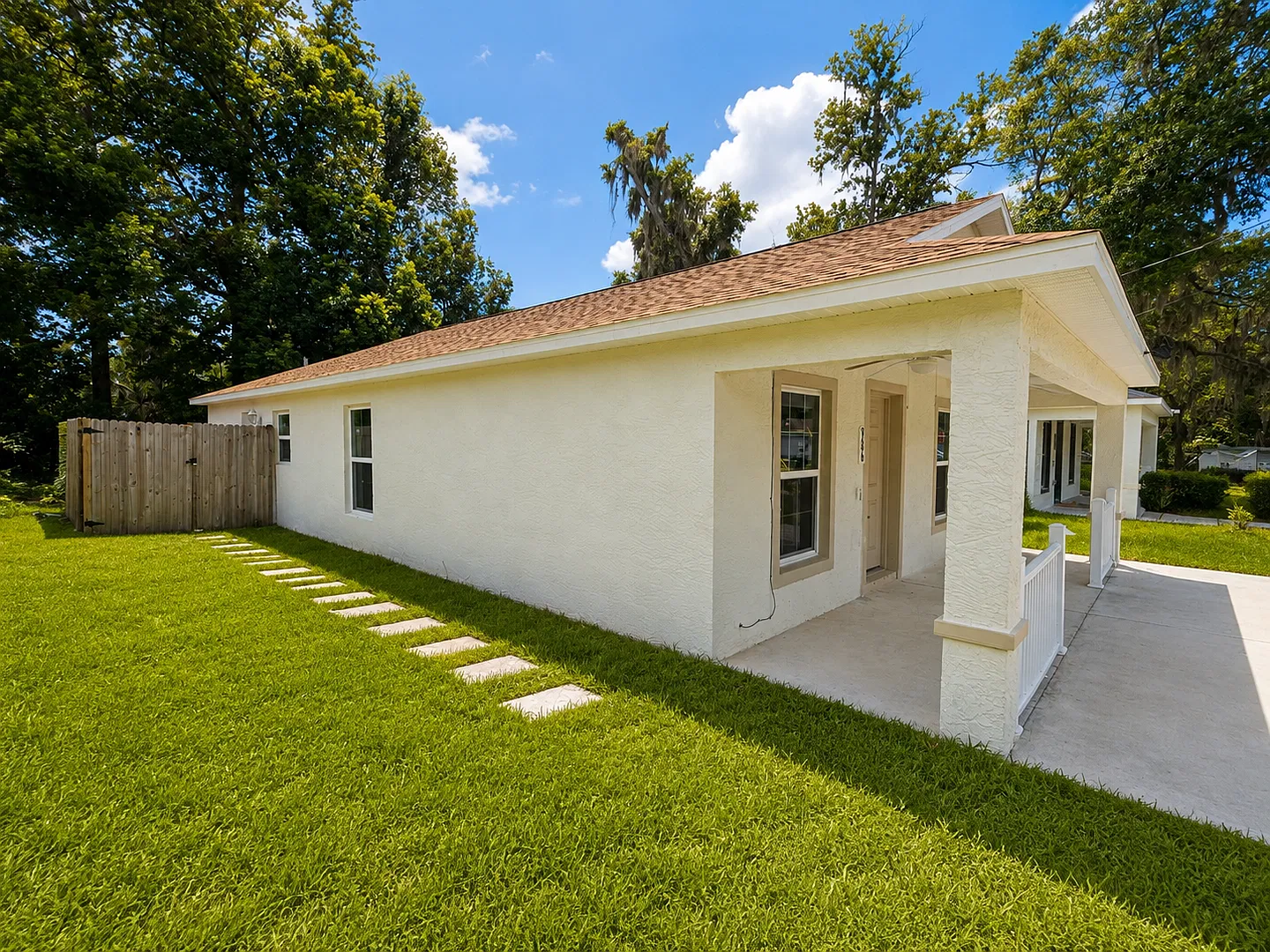 Modern Open-Concept Home Near I-75 & Historic Downtown Ocala — Photo 3