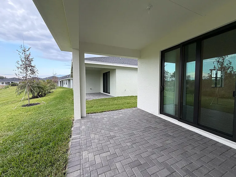 10755 NW Wilgrove Ln — Photo 25