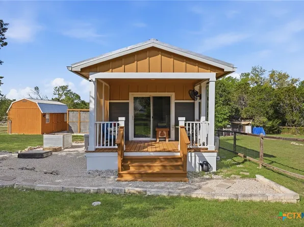 1956 Live Oak Dr, Canyon Lake, TX 78133