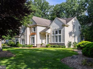 10 Lange Ct, Mullica Hill, NJ 08062