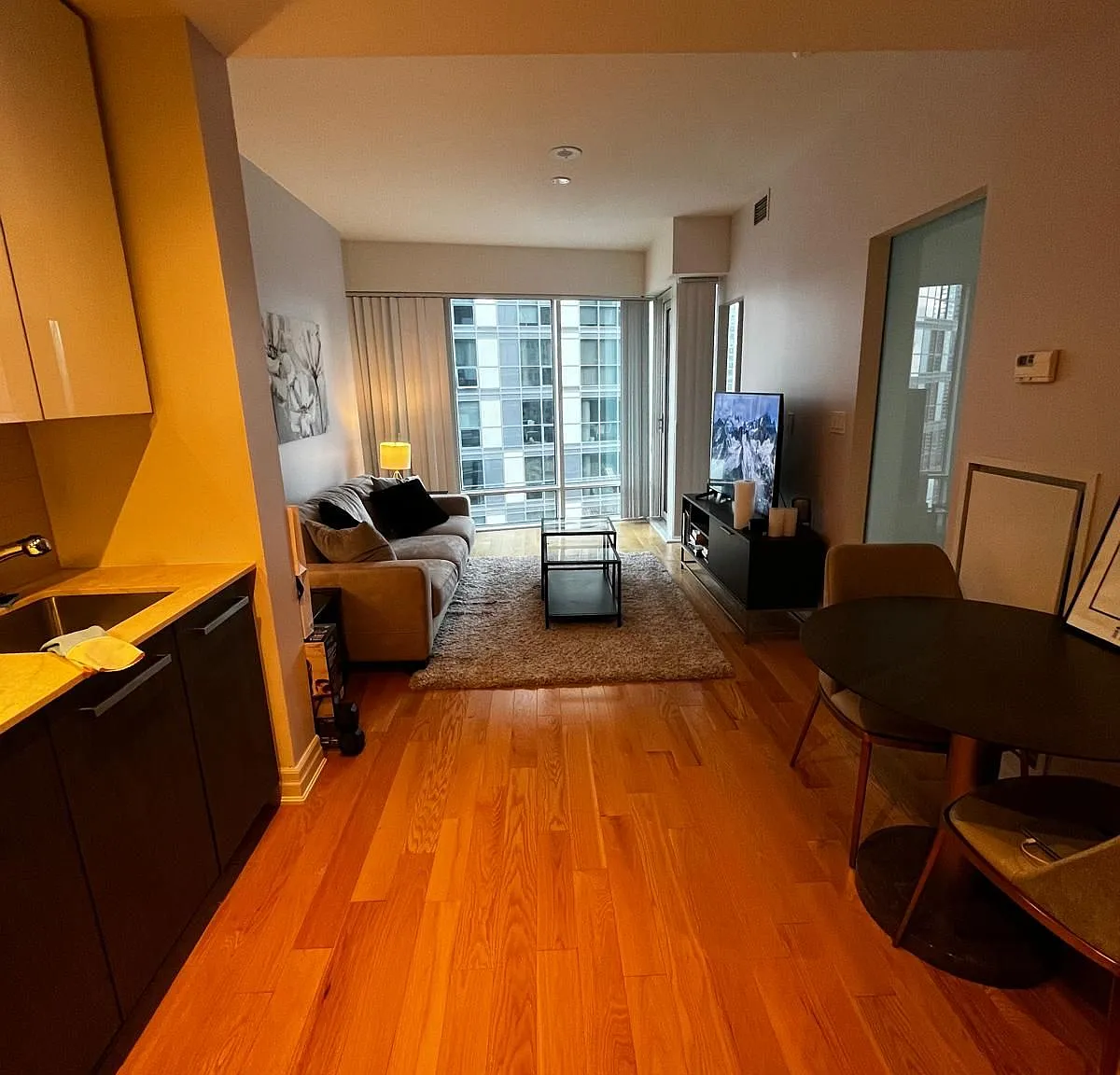 1 bed, $2,695 — Photo 2