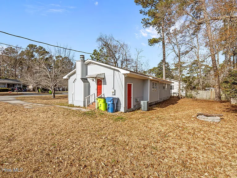 126 Woodland Dr — Photo 26
