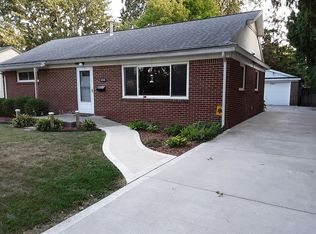 4505 Thackeray Rd, Maumee, OH 43537