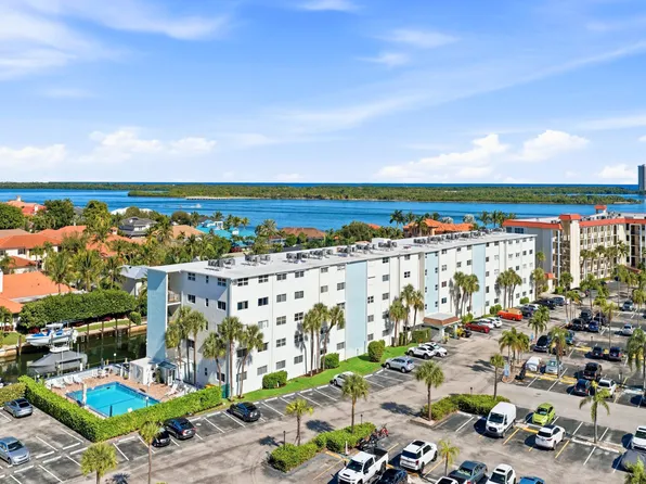 109 Paradise Harbour Blvd #415, North Palm Beach, FL 33408