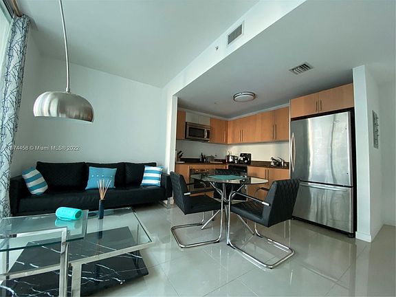 2nd image of 300 S Biscayne Blvd #T-2609