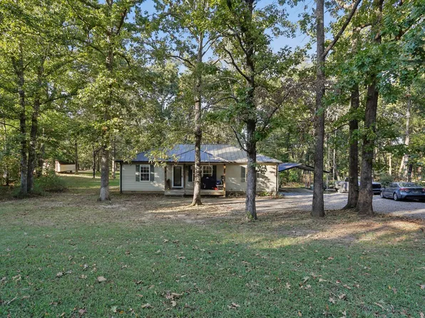 974 Woodhaven Rd, Lyles, TN 37098