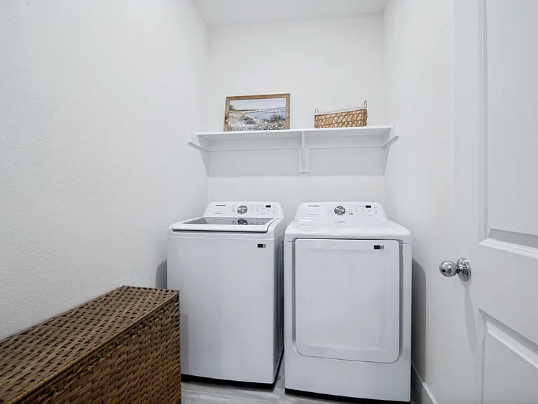 1046 Bearing St — Photo 43