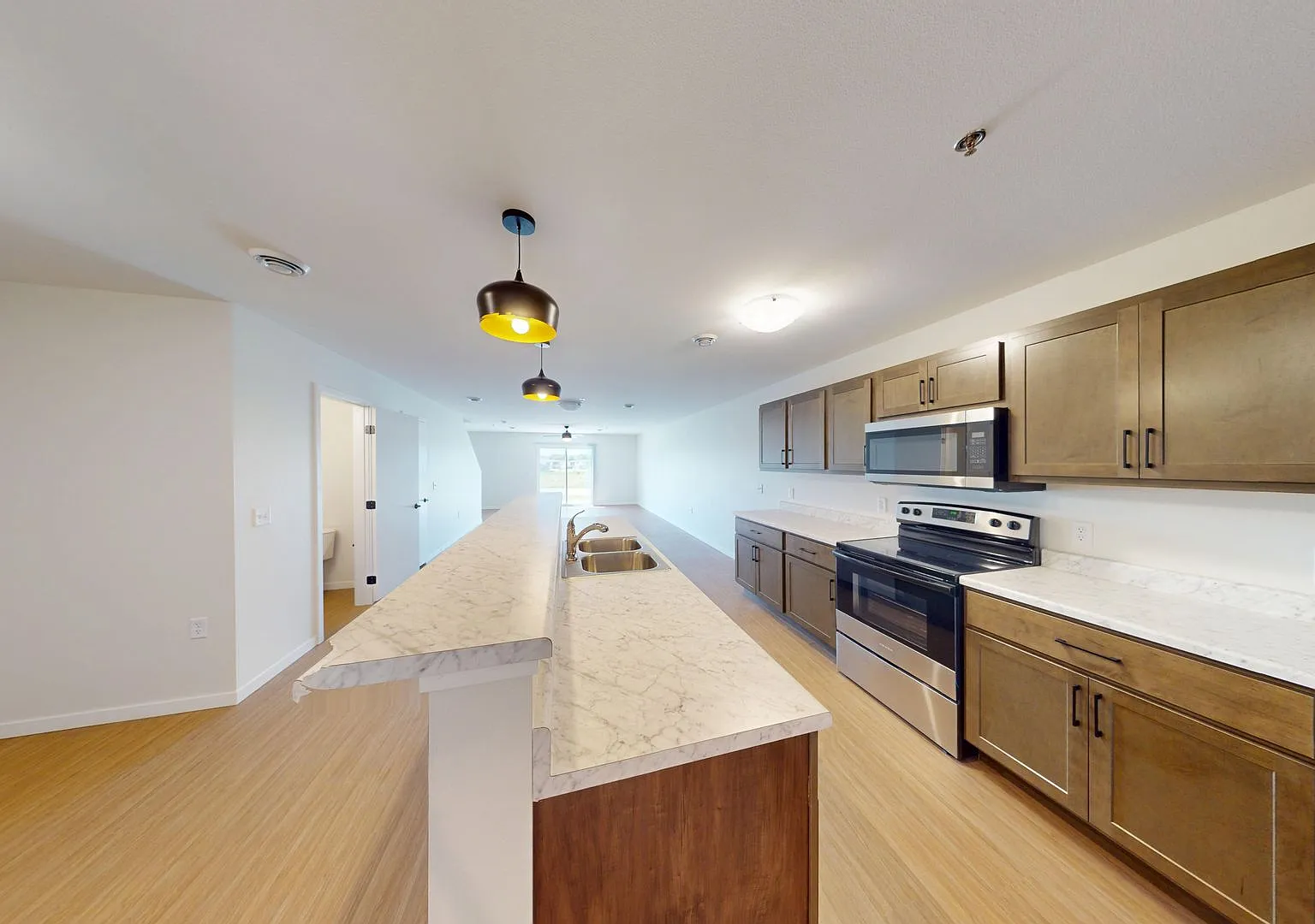 Pinnacle Townhomes — Photo 3