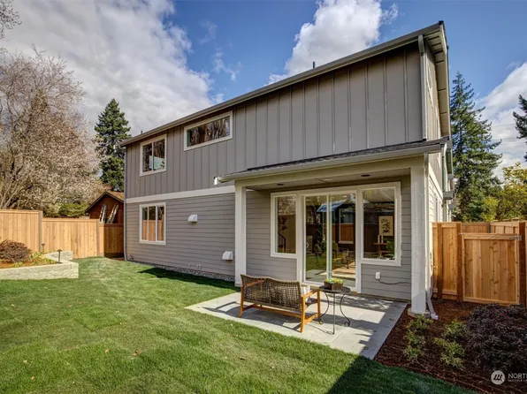 1011 6th Street, Kirkland, WA 98033