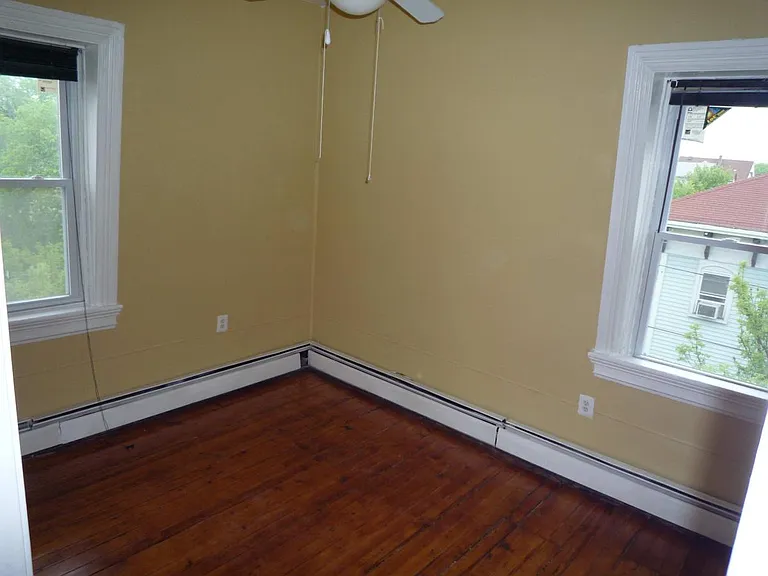 117 Almy St #3 — Photo 10