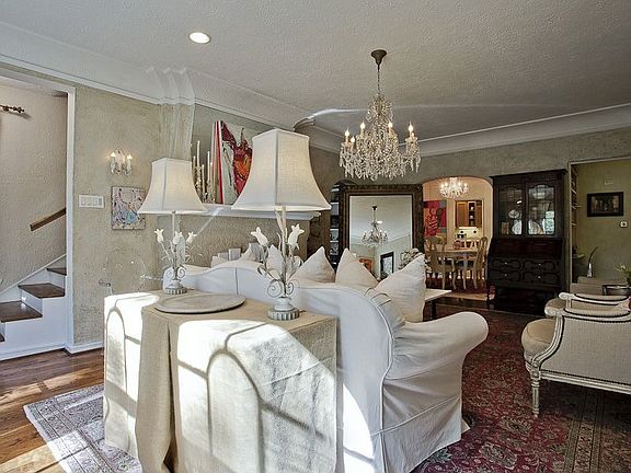 3rd image of 4320 Normandy Ave