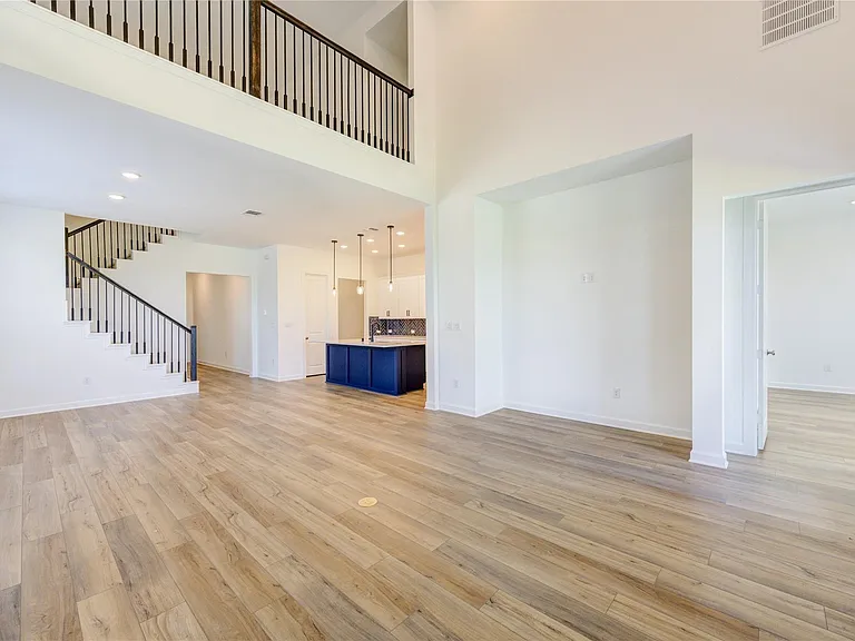 25326 Loch Doon Dr — Photo 9