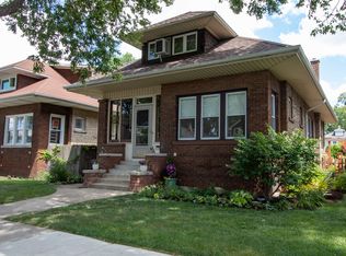 1178 Clarence Ave, Oak Park, IL 60304