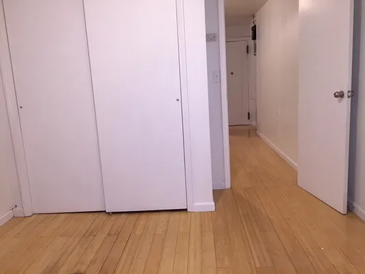 Rented by Veracity NYC LLC | media 44