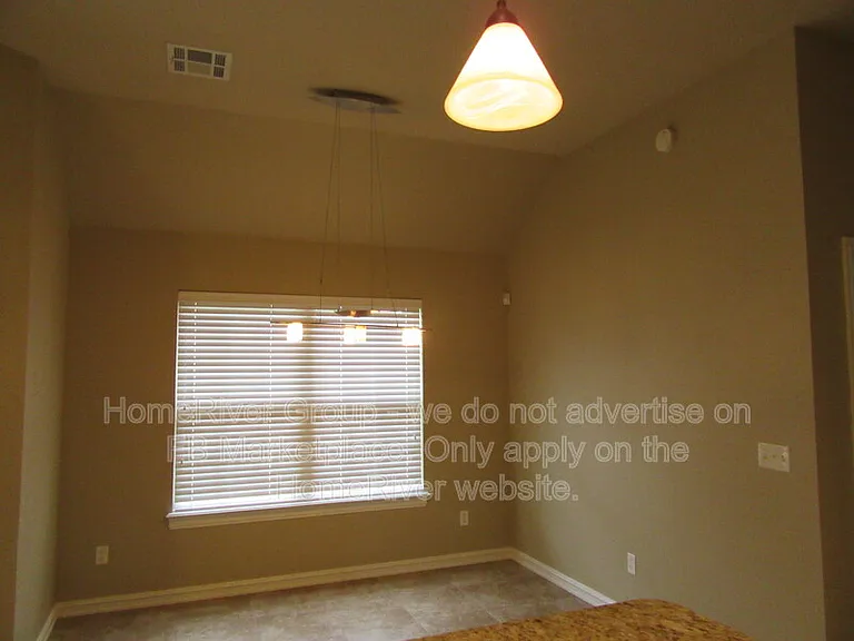 1012 W Fargo Ln — Photo 20