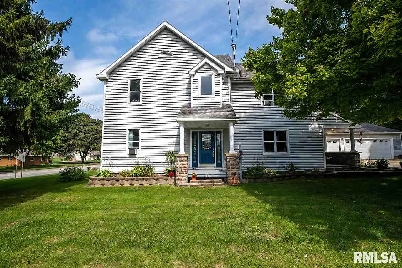 101 E College Ave photo 1