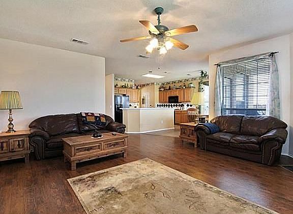 4th image of 10420 Ambergate Ln