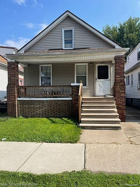 1st image of 3880 Belmont St