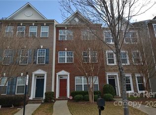 5518 Whitehawk Hill Rd, Mint Hill, NC 28227