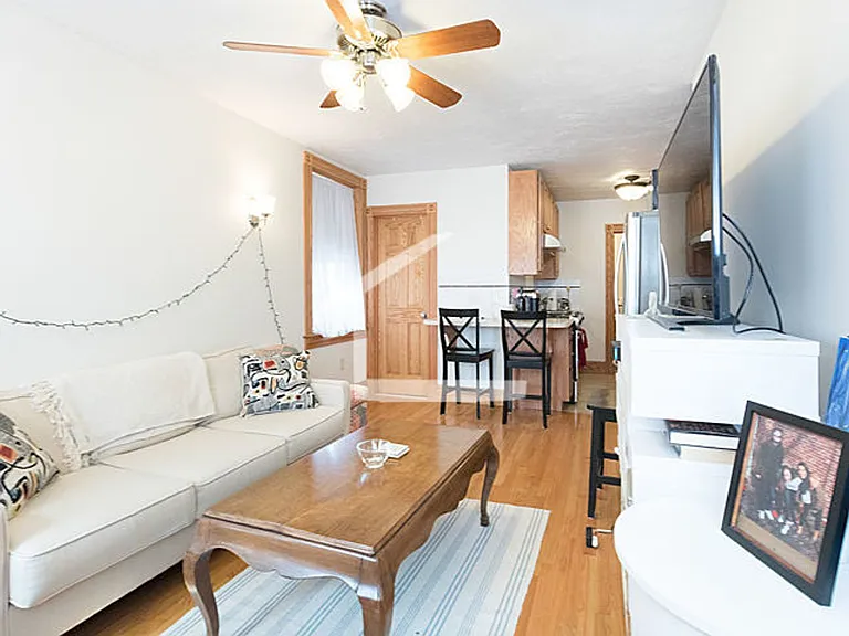 91 Myrtle St #6 — Photo 3