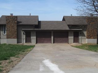 4527 S Jefferson Ave, Springfield, MO 65810