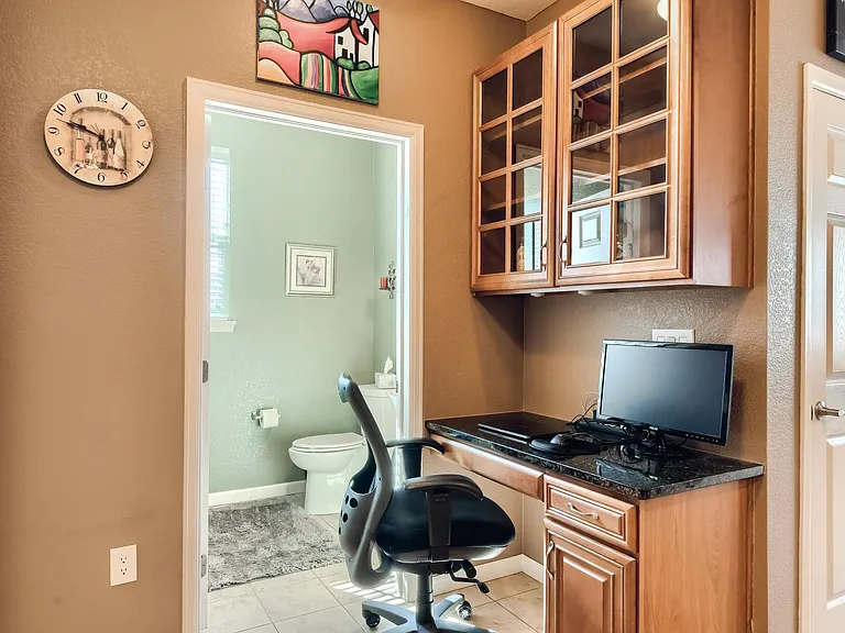 Kitchen work desk area
