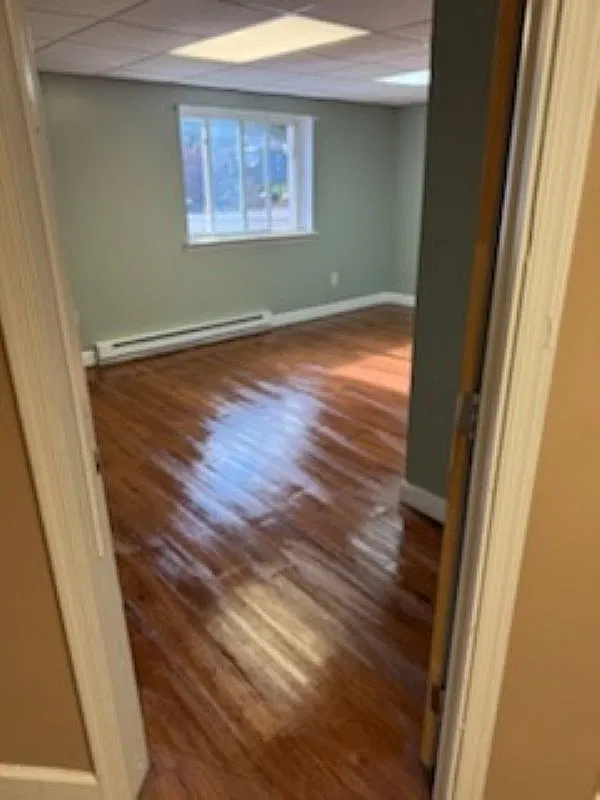 4 bed, 1200 sqft, $1,300 — Photo 4