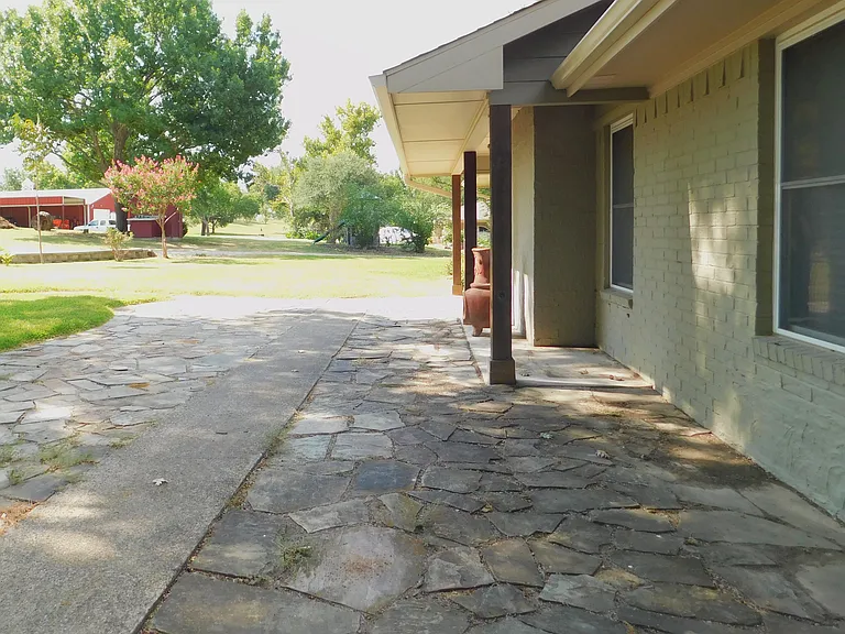 897 John George Ln — Photo 9
