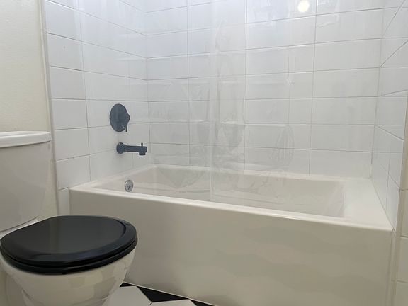 4th image of 946 N Avenue 50
