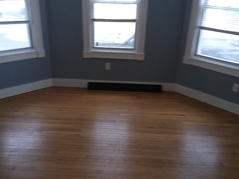13 2nd St — Photo 9