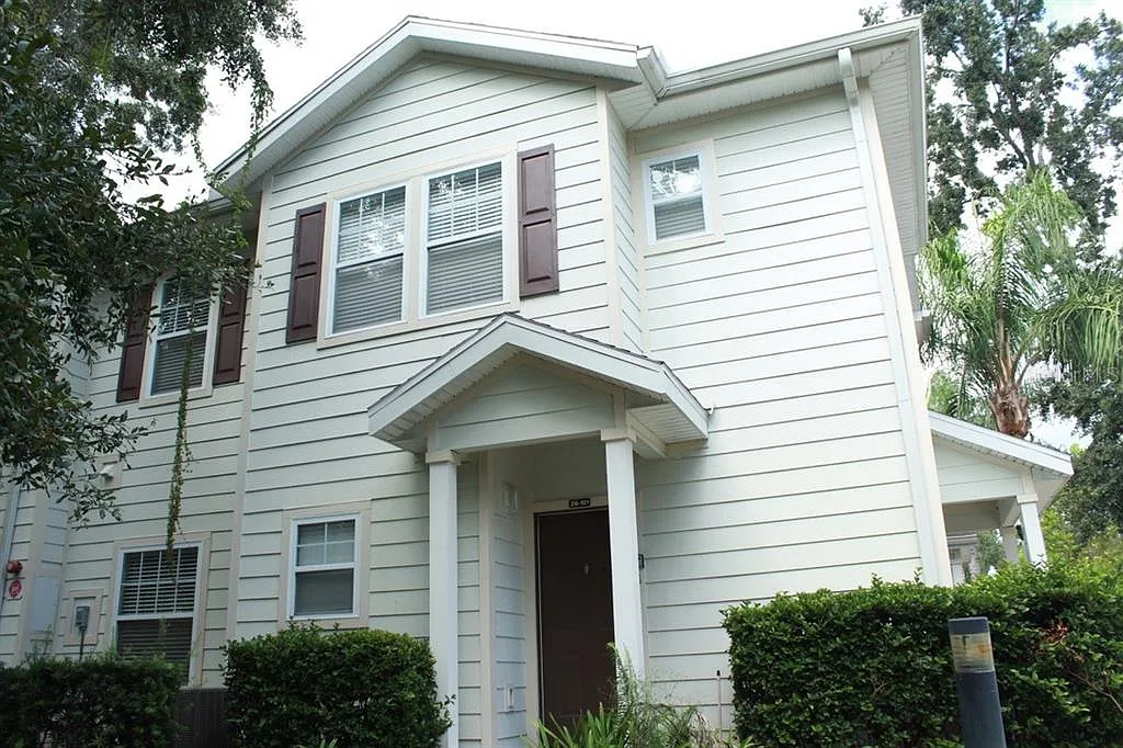 4 bed, 3.0 bath, 1694 sqft, $2,500 — Photo 1
