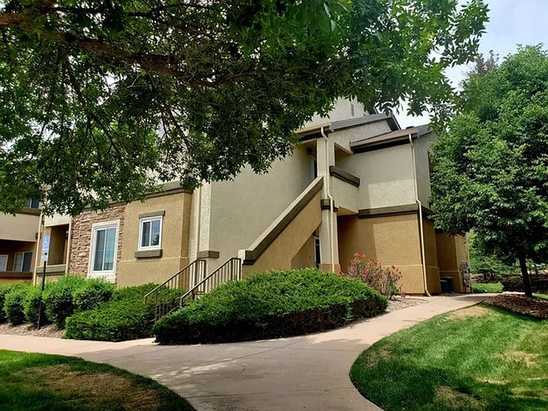 3847 Riviera Grv #103 — Photo 7